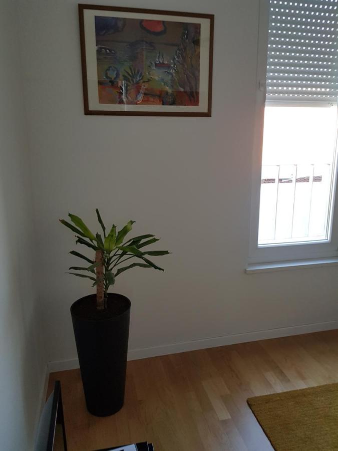 Apartmani Seven App ซาเกร็บ ภายนอก รูปภาพ